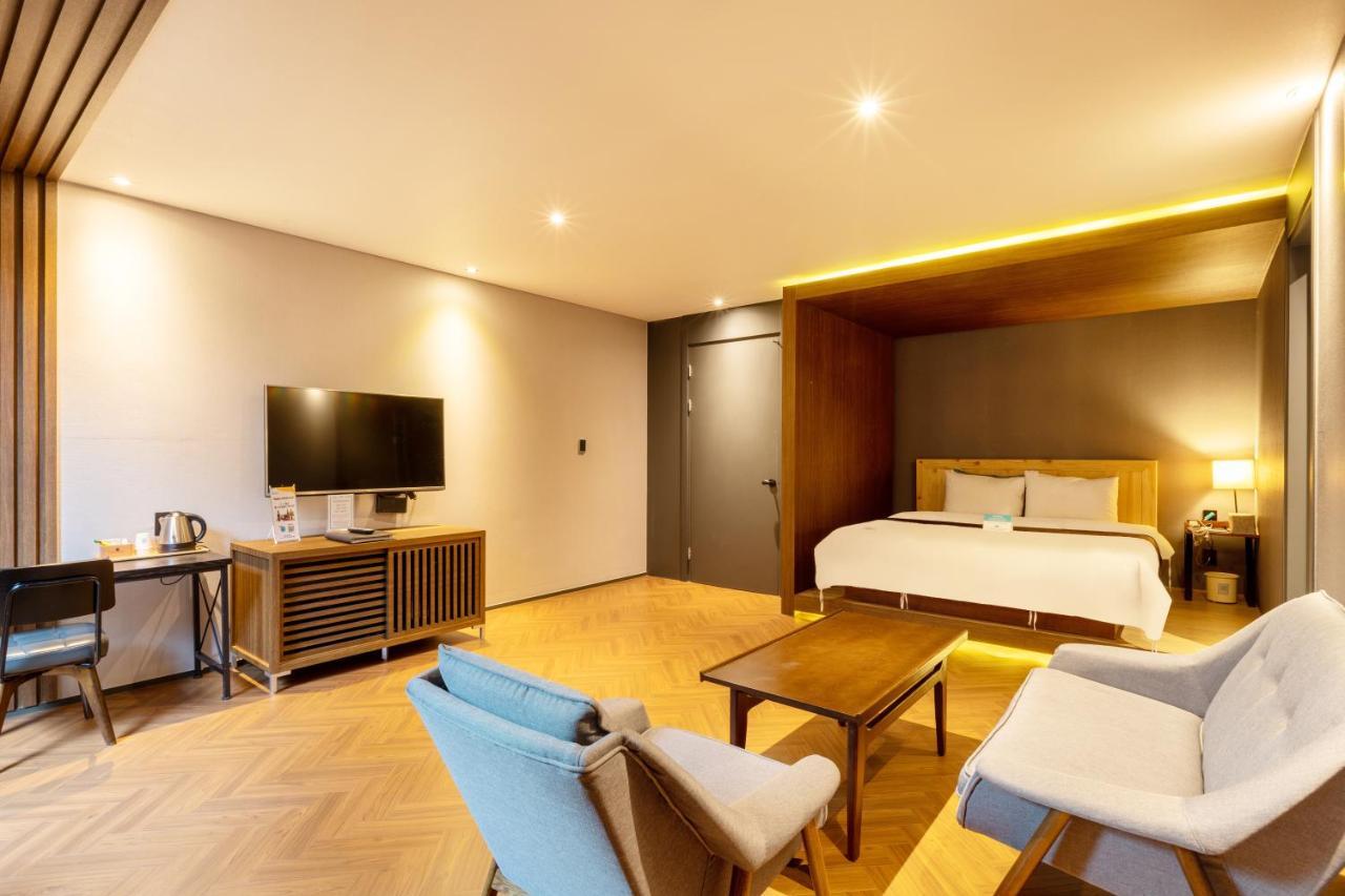 Sorgente Business Hotel Busan Esterno foto