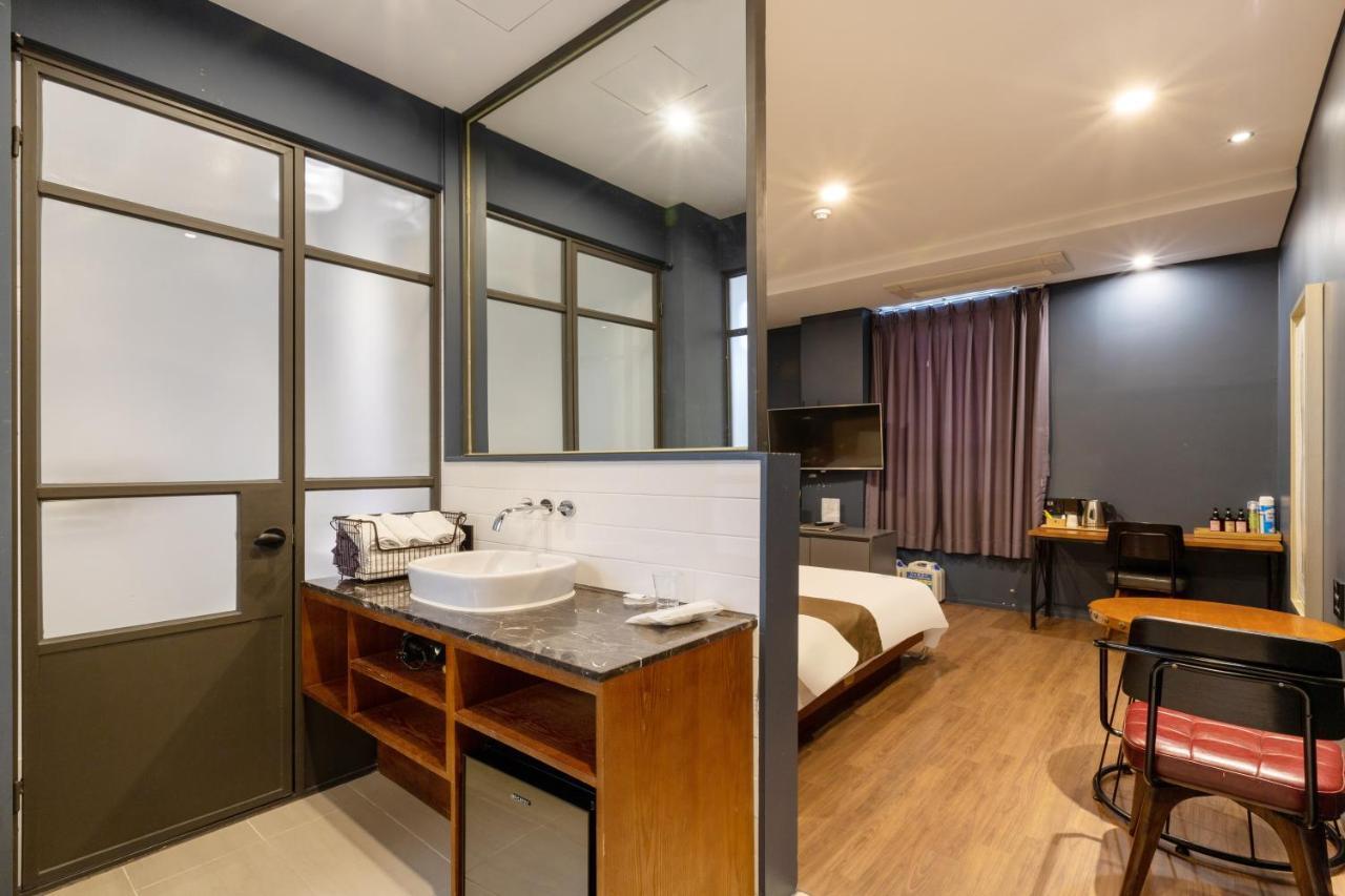 Sorgente Business Hotel Busan Esterno foto